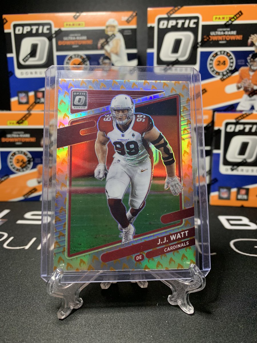 FullServBreaks's tweet photo. @ILOVECOLLECTIN1 Prices include shipping BMWT PPFF
Optic Green Laser Waddle-$22
Prizm Orange Laser Ehlinger-$24
Optic 🔥 Emoji Watt- $11 https://t.co/3CIu4y8Qfq