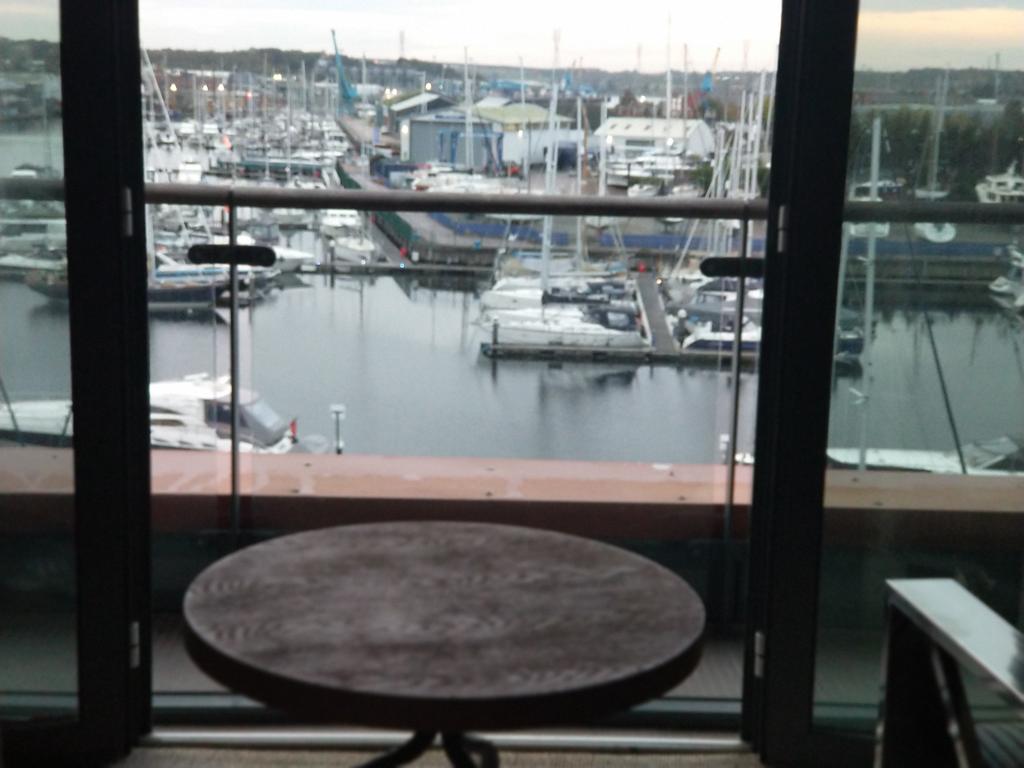 ClareFuller17's tweet photo. Amazing room with a view. Fabulous hotel for v special family time, great team, food &amp; service. @SalthouseHotel https://t.co/tguoj9geHI