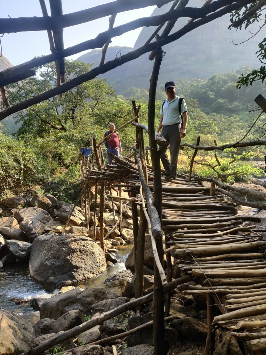 Ajitshah73's tweet photo. Did a trek to Devkund.
Fantastic place. Good trek for 7kms one way. The roads were amazing for the drive and the experience of the place was memorable.
#devkundwaterfall #trekking #natureisbeautiful https://t.co/rZXZVFV5uj