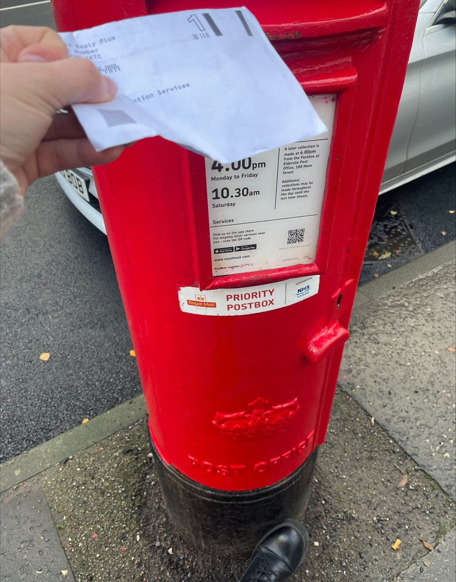 C_Owen610's tweet photo. More @_stcolumba postbox ballot pics πππ #VoteEarlyVoteYes @InverclydeEIS https://t.co/uMjfBxXXSj