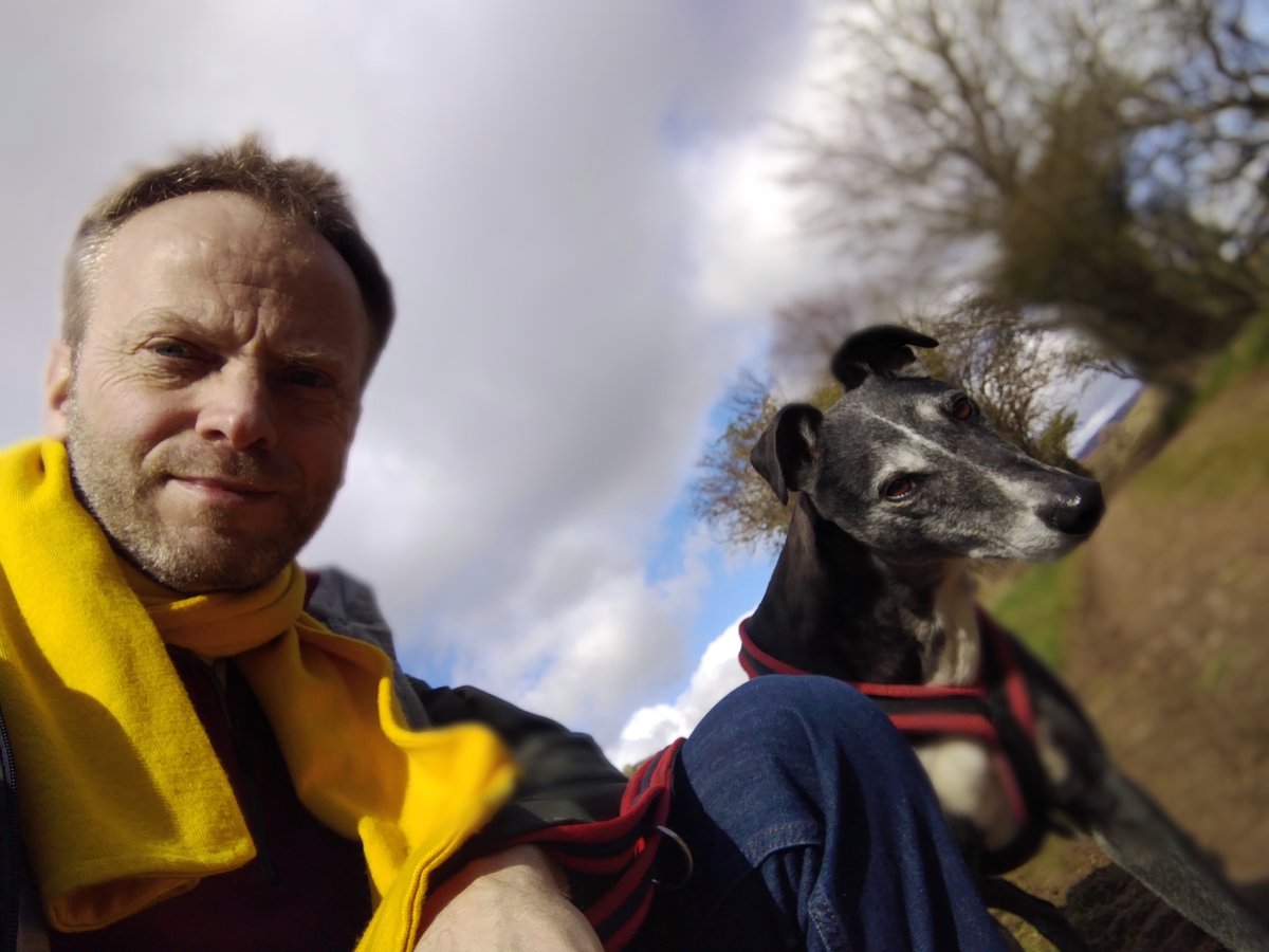 The BerwynLuxe.co.uk team sent Mark (his fbk page) pictures of Jasper 🐾 on his back! <a href="/BBCRadio4/">BBC Radio 4</a> <a href="/BBCRadio2/">BBC Radio 2</a> <a href="/BBCRadMac/">The account formerly known as RadMac on 6 Music</a> <a href="/bbcstrictly/">BBC Strictly ✨</a> <a href="/guardian/">The Guardian</a> <a href="/themarkrad/">Mark Radcliffe</a> <a href="/GNev2/">Gary Neville</a> <a href="/GaryLineker/">Gary Lineker</a>