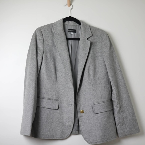 leopardess111's tweet image. So good I had to share! Check out all the items I'm loving on @Poshmarkapp from @Txtinner #poshmark #fashion #style #shopmycloset #perryellis #suttonstudio #madewell: posh.mk/8UyzsF3Yvub