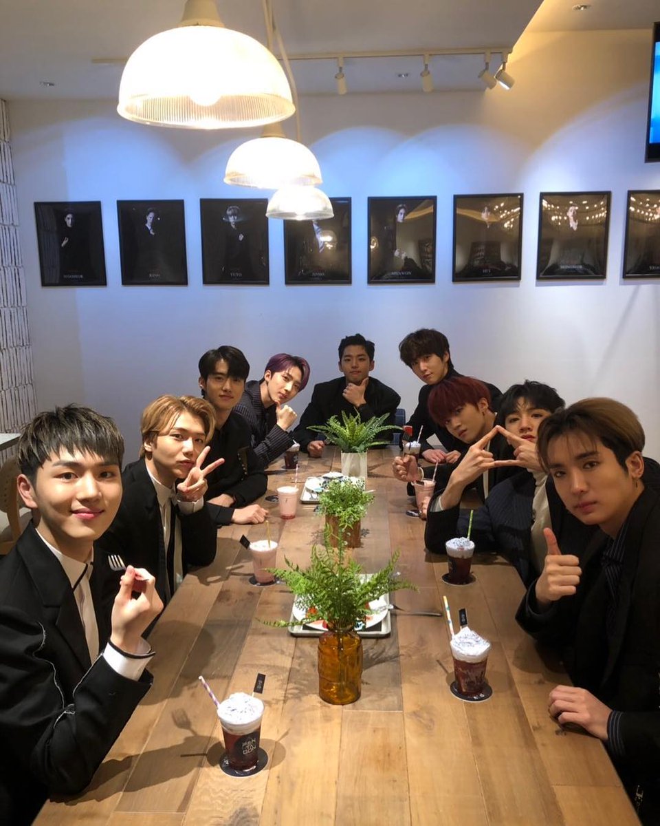 MENTIONPTGKING's tweet photo. #MAMAVOTE #PENTAGON https://t.co/BqEm8v7cya