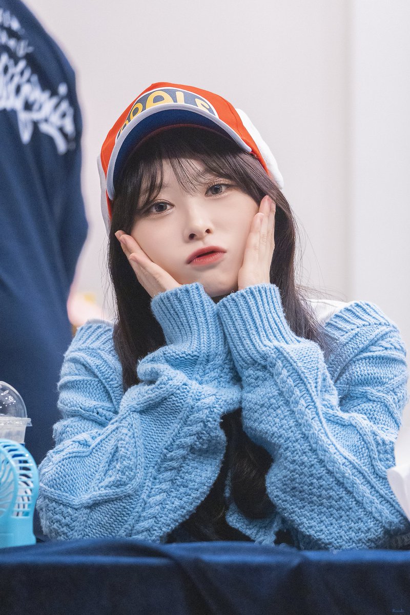 rockpunize's tweet photo. 221027 오아시스아트홀 HQ
🖤

#로켓펀치 #RocketPunch #윤경 #Yunkyoung #ユンギョン 
@RCPC_members https://t.co/p9U8jBYj35
