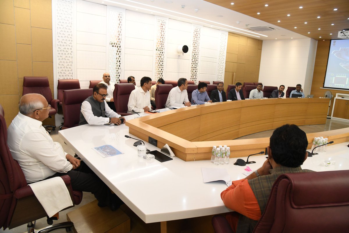 CMO Gujarat tweet media