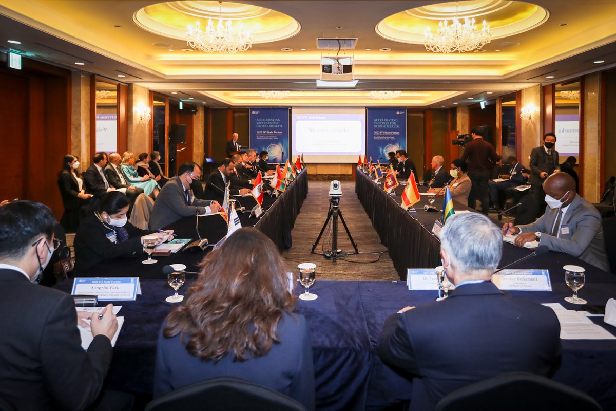 IVIHeadquarters's tweet photo. IVI held its annual State Forum, bringing together ambassadors and officials from 32 diplomatic missions 🌐

This year's #IVIStateForum focused on the formation of its Global Council, a new advisory body and platform for IVI's State Parties

Learn more 👉 https://t.co/FdqZzDrT4L https://t.co/Tb60DCs1Uv