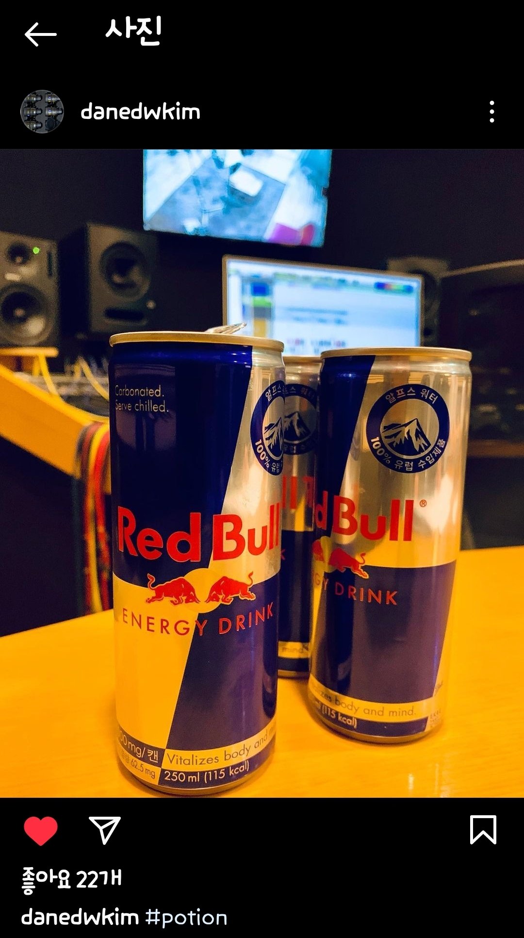 FgOHgUTUoAAHBQL?format=jpg&name=large