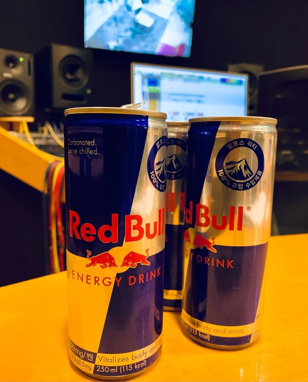 FgOHgx4UYAAO4XP?format=jpg&name=large