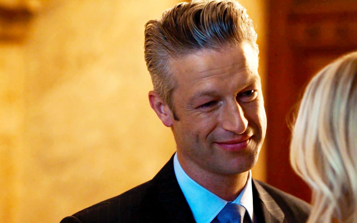 rollinsxcarisi's tweet photo. Dominick Carisi loves Amanda Rollins pass it on
#SVU #Rollisi https://t.co/KzszpUUEW7