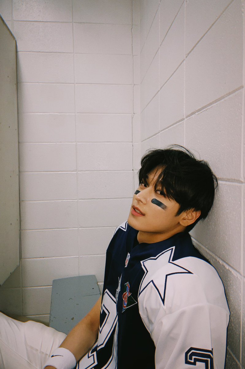 juyQmi's tweet photo. thread of juyeon's viral videos on twitter (yes, he is this guy) https://t.co/0JqrWpmSr2