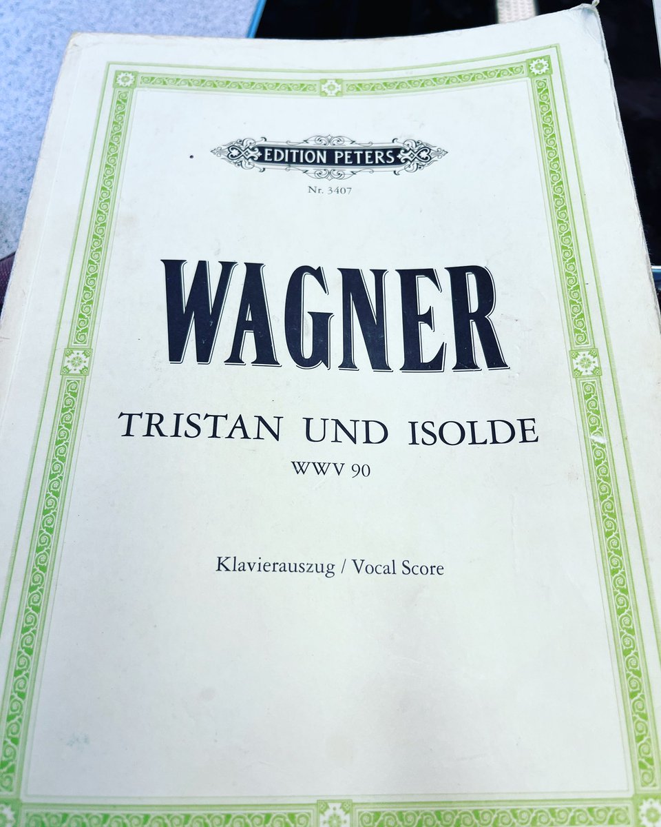 BenThapa82's tweet photo. Today’s the day… #londonoperacompany @StJohnsSmithSq #wagner #melot #lotsofnoise https://t.co/oLE52tys8o