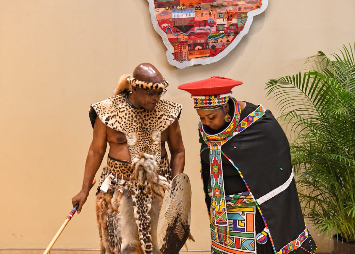 kzngov's tweet photo. Former President Jacob Zuma arrives at the Moses Mabhida Stadium for the ceremonial handover of the  certificate of recognition to King Misuzulu ka Zwelithini. #LiphumileiLangaKwaZulu #UyamemezaOkaNdaba #KingMisuzuluKaZwelithini https://t.co/EoaiPZYlEE