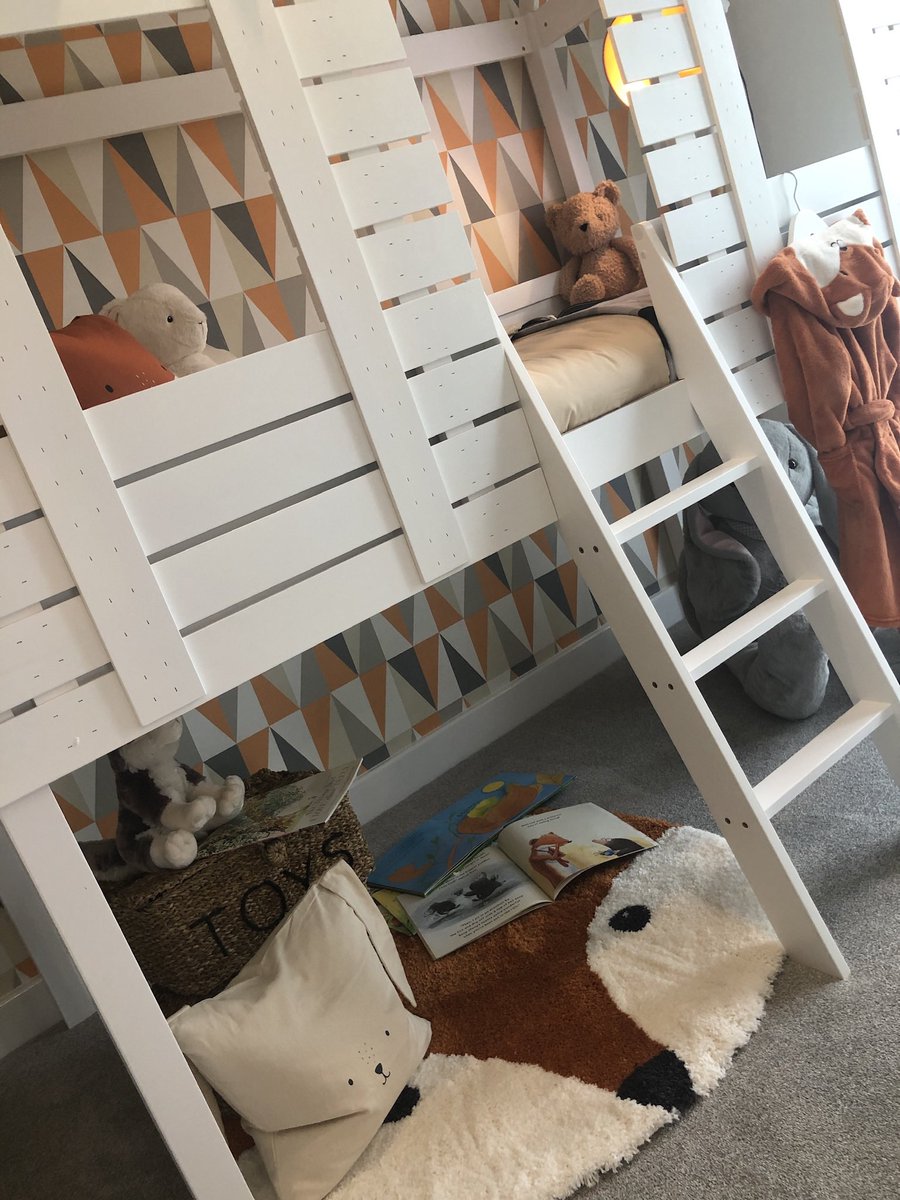 No tricks just lots of treats!! What kid wouldn’t love this super cool bedroom? 🍁 🍂 🥾 🦊🐞#showhome #showhomeinteriors #showhomeinteriordesign #showhomeinteriordesigners #interiordesign #interiorstyling #showhomesthatsellthedream #bespokeinteriors #luxuryinteriors #sbs #Kingof