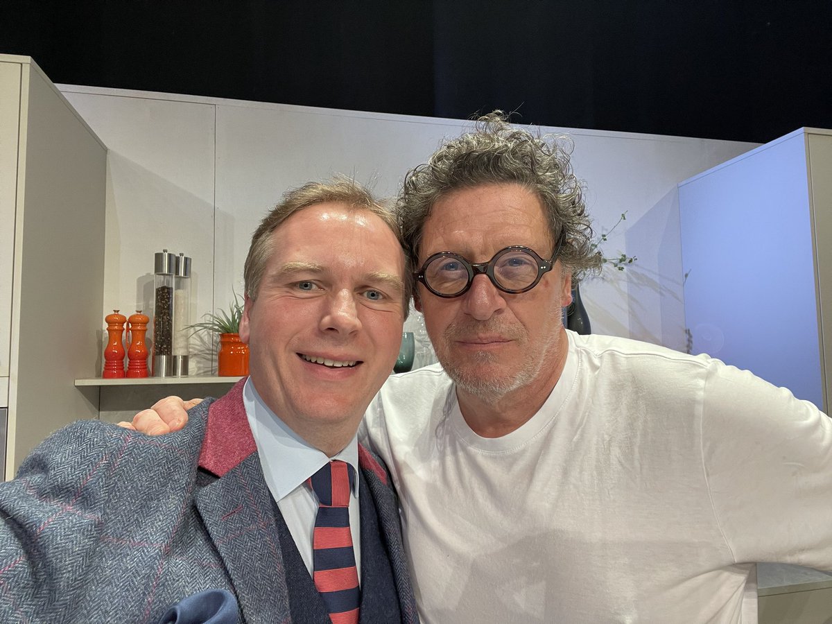 TheRoyalButler's tweet photo. A huge honour to be at the The Great White Festival with my friend Marco Pierre White and his fabulous team this weekend in Harrogate - https://t.co/nUGC5HPXDJ @HgtConventions  . Hope to see you there.  Picture: @kjverity https://t.co/7McjHPX86W