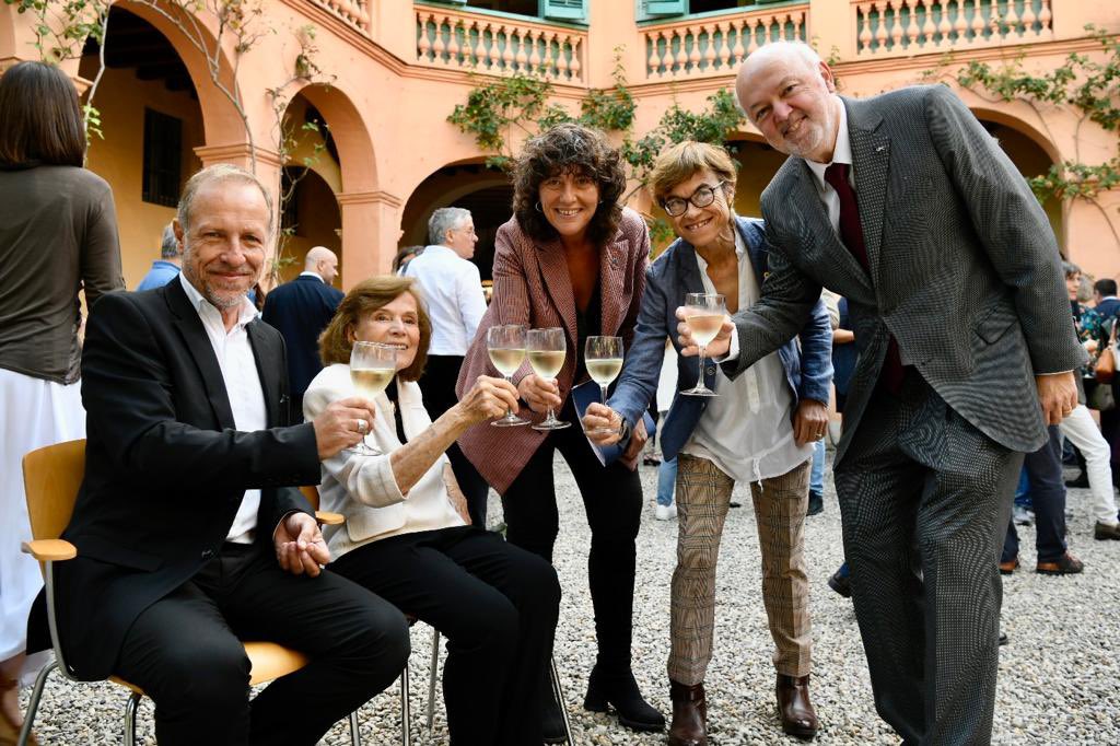 Un honor haver participat ahir a Vilanova i la Geltrú en l’acte posterior a la investidura de la biòloga marina, exploradora i autora americana Sylvia Earle, com a doctora honoris causa per la @la_UPC