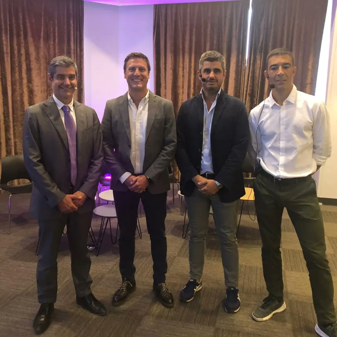 👉 Una año más un placer coordinar con <a href="/drmorosmarco/">Dr. S. Moros Marco</a> la parte de #codo del #teaca título de experto en #artroscopia de la <a href="/aeartroscopia/">AEA</a>
<a href="/FGarciaCugat/">Fundación Garcia Cugat</a>
<a href="/InstitutoCugat/">Instituto Cugat</a>
#hombro #codo #rodilla #traumatologia #deporte