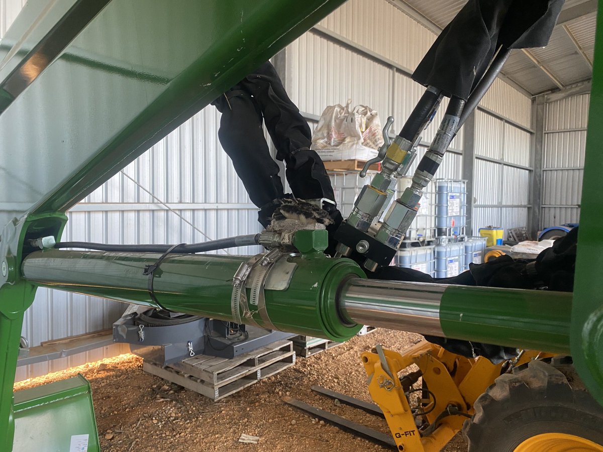 grainvic's tweet photo. Front end loader bucket is a perfect spot for a Willie Wagtail nest! #nature #farmlife #catproof https://t.co/RzHrLTVT66