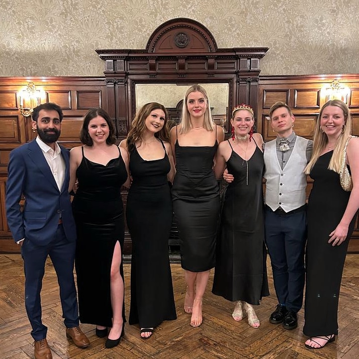 Had the most amazing time in Newcastle with <a href="/DiMeN_DTP/">DiMeN DTP</a> this week! Will be taking all the invaluable knowledge and advice from #NEPG2022 forward. I feel very lucky to be sharing my PhD journey with such lovely and friendly people 🎓