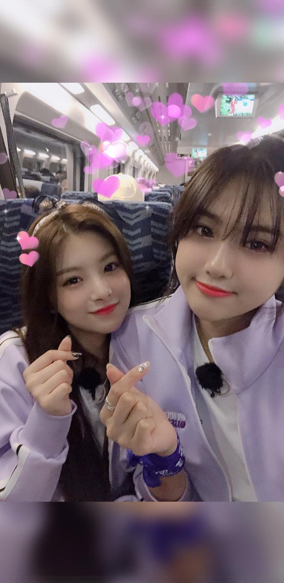 _for_wyr's tweet photo. #MAMAVOTE #everglow https://t.co/tKt6IkbVTM