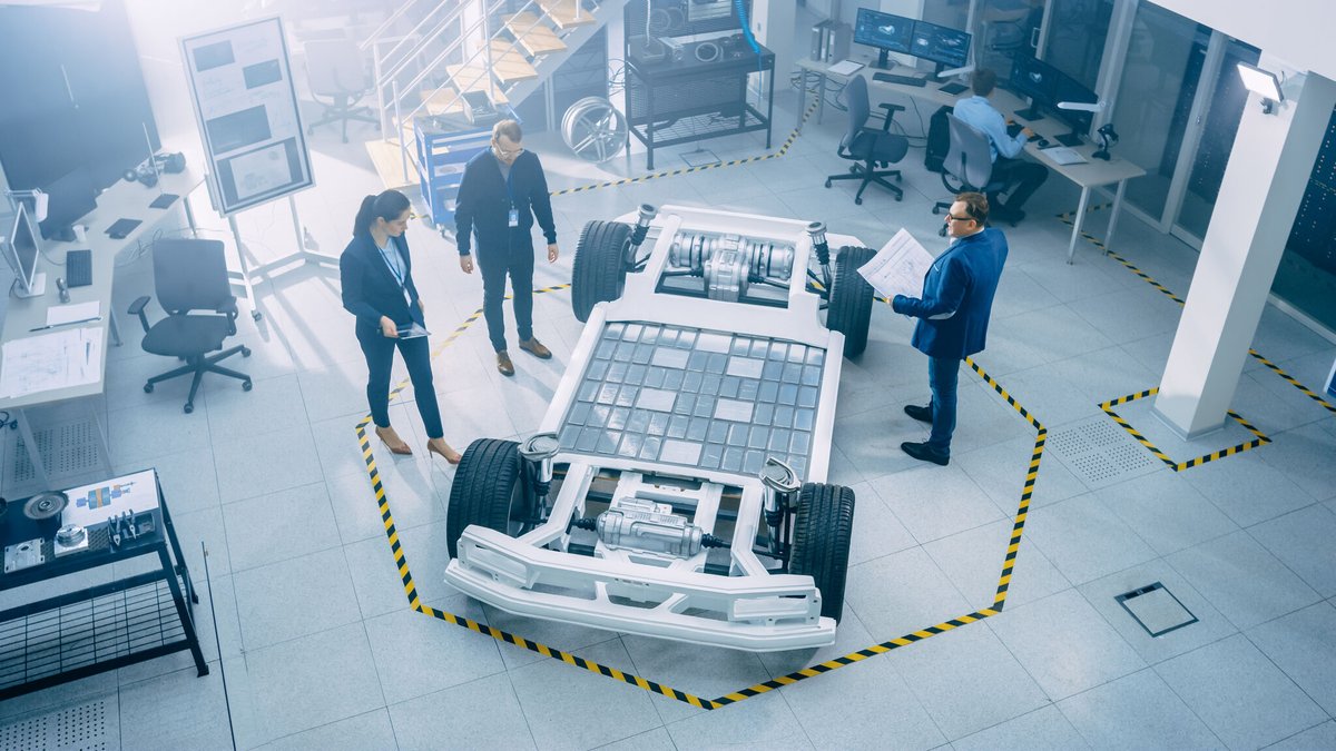 Book your Hybrid/Electric Vehicle Maintenance Course with Skillnet
skillnet.training/training/

#StartYourFuture #Skillnet #IMIapproved #ElectricVehicle #HybridVehicle #Training #Course