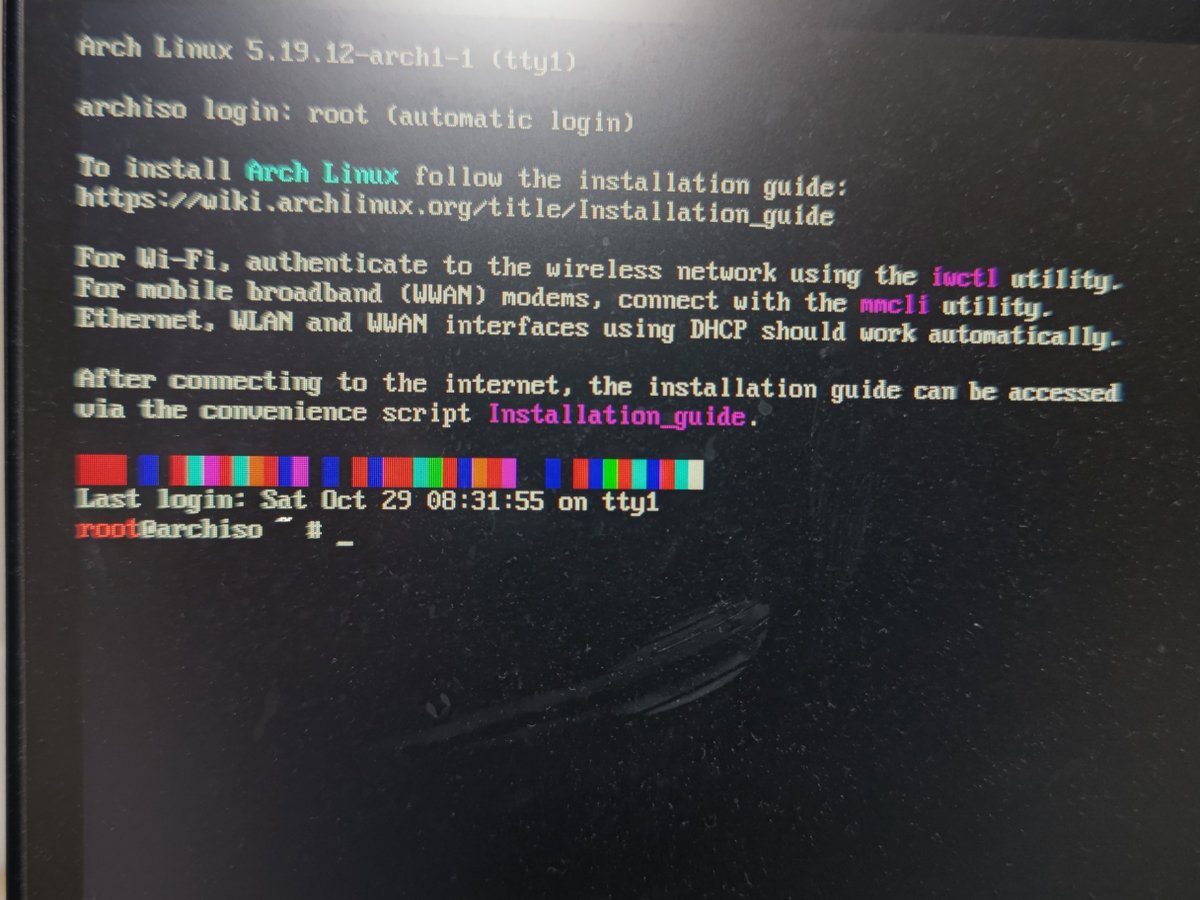 YKirin0418's tweet photo. #archlinuxinstallbattle 
いざ https://t.co/KoS09mAPKg