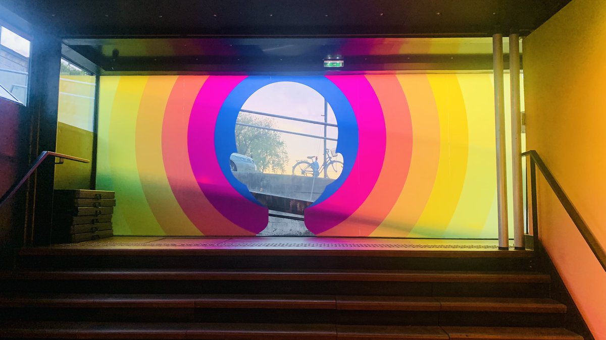 LDjihouessi's tweet image. En attendant le projet qu’on montera tout prochainement au Bénin et sa participation à #Effetgraff9, Si vous êtes sur Paris, je vous invite à visiter l’exposition #Empreintecarbone de @sethglobepainter à #fluctuart 
Vous allez apprécier l’artiste, son travail et son univers.