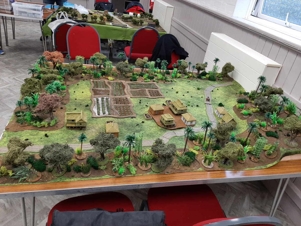 _EccentricMan's tweet photo. Tables for A Writtle bit of Lard! Dux Brit and Sharp Practice for me today!  #spreadlard https://t.co/xoIXMeweG9