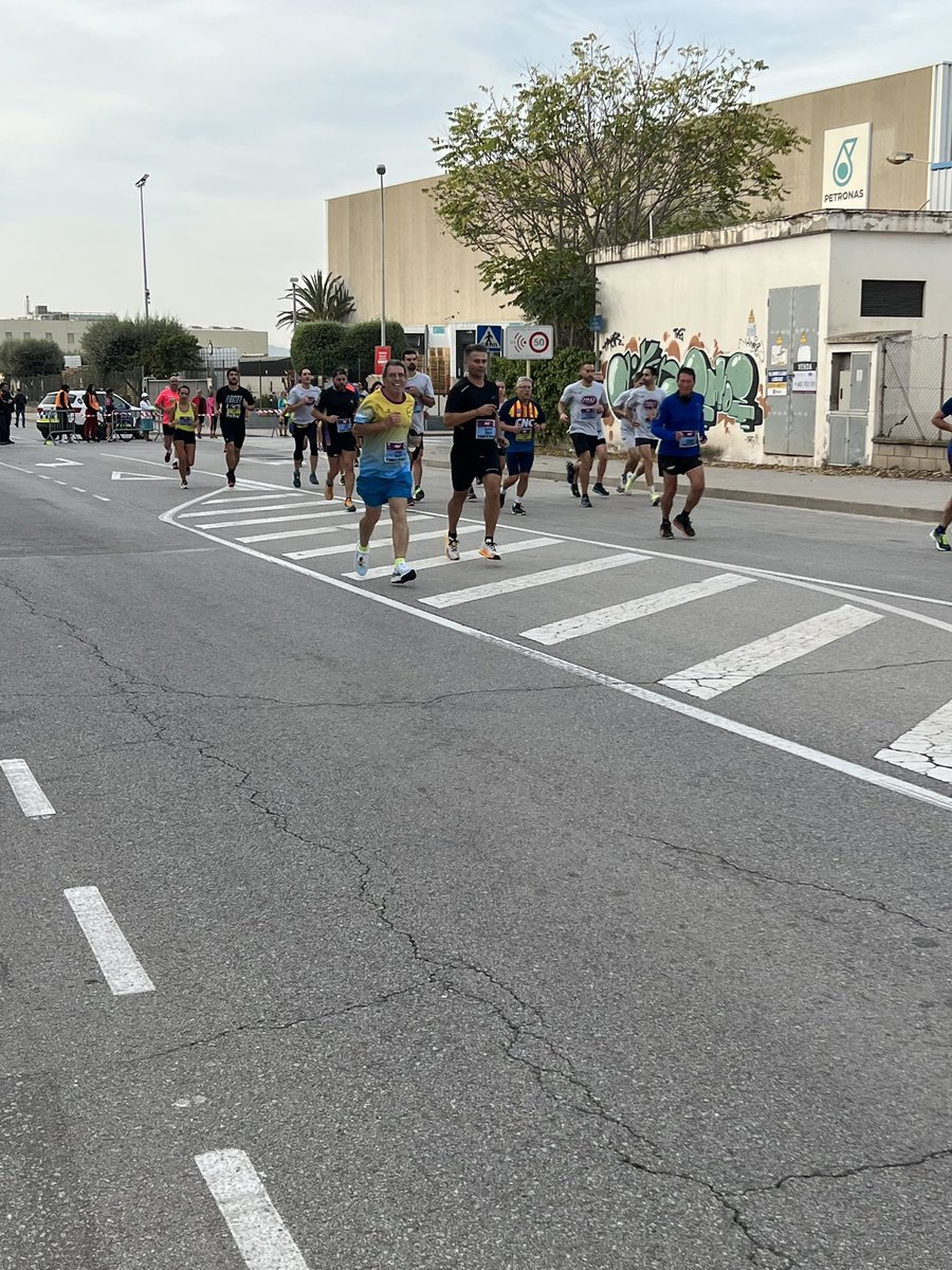 EmilioCorderoS's tweet photo. Un any més #ElTast de @lamitja , es converteix en un èxit. I és gràcies a esportistes, organitzacio, persones voluntàries, racons d’animació i empreses col.laboradores. A #Canovelles estem orgullosos de formar-ne part! Gràcies a tothom que ho fa possible!!! https://t.co/vLBjiqnkZU