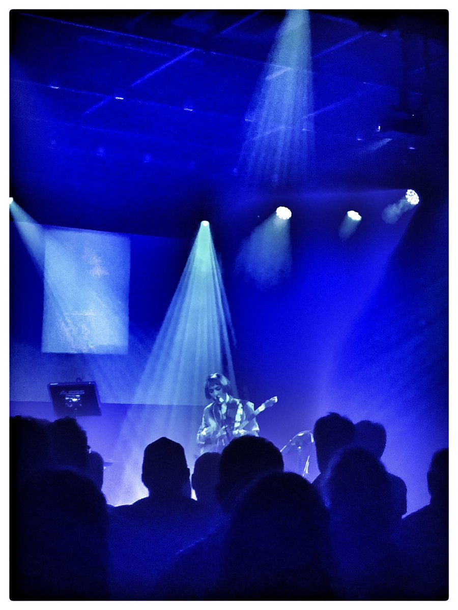 matt_cork's tweet photo. A few from last nights brilliant @LoneLadyHQ gig at @southstreetarts Reading! 

🙌 🎸⚡️🎤🙏 x 

#LoneLady #October #tour #Reading #NerveUp #Hinterland #FormerThings #ThereIsNoLogic #NewOrder #CriesAndWhispers https://t.co/Kp9mlZN6Py