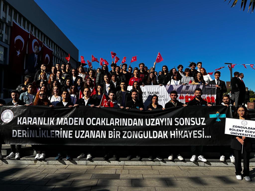 Yaşasın Cumhuriyet! 🇹🇷

<a href="/OYAKMetalurji/">OYAK Maden Metalürji</a> <a href="/beunedutr/">Zonguldak Bülent Ecevit Üniversitesi</a>