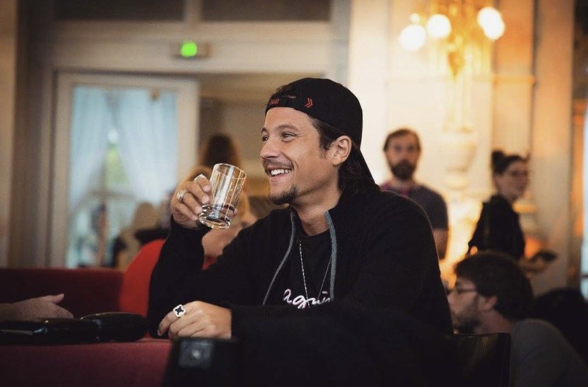 special_nekfeu's tweet photo. https://t.co/ZRGsu8GQtJ