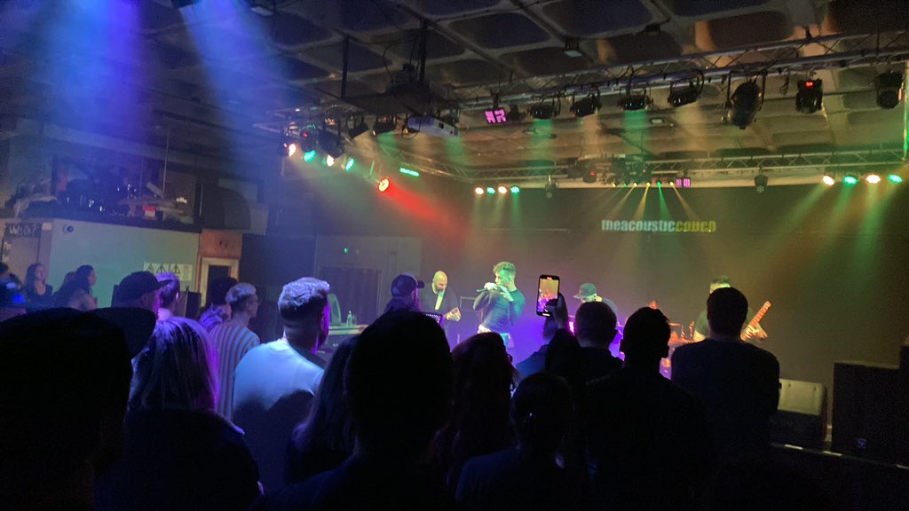 CeroAmByth's tweet photo. Some snaps from the @SchemataTheory gig last night. I love live music so much https://t.co/TcaaKQ9stp