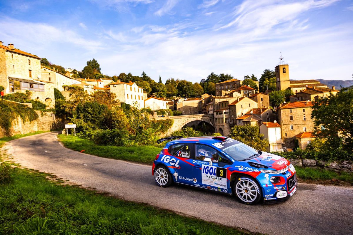 yoannbonato's tweet photo. Toujours P1️⃣ 👌🏻
Encore 2 ES et pas des moindres avec un joli «petit» morceau de 38 km 🥵
#CFR | #Cevennes | #C3Rally2 | #MichelinMotorsport | #IGOL |#CHLSportAuto | #CitroenRacing |#OrecaStore | #Sparco
📸 MAP - Bastien Roux Photographie https://t.co/1Bq0T8ZHDG