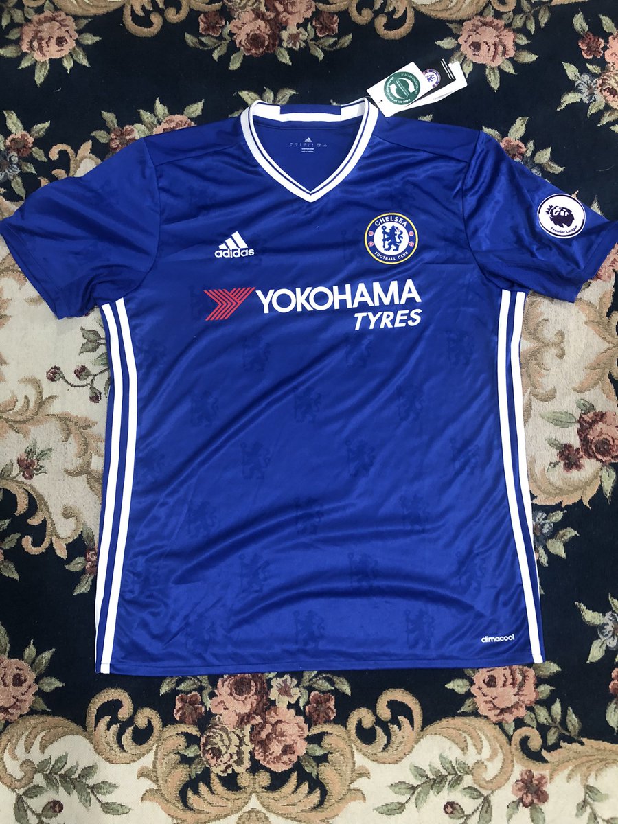 msevtiandy's tweet photo. #jersey4sale @Jerseyforum #Chelsea 

Jersey Chelsea Home 2016 (BNWT) with PL patch 

1. David Luiz / L / Signed
2. David Luiz / M / Signed
3. Willian / L / Signed

@ 1.500.000 

Contact : 081211206180 https://t.co/XGhr2iTZWW