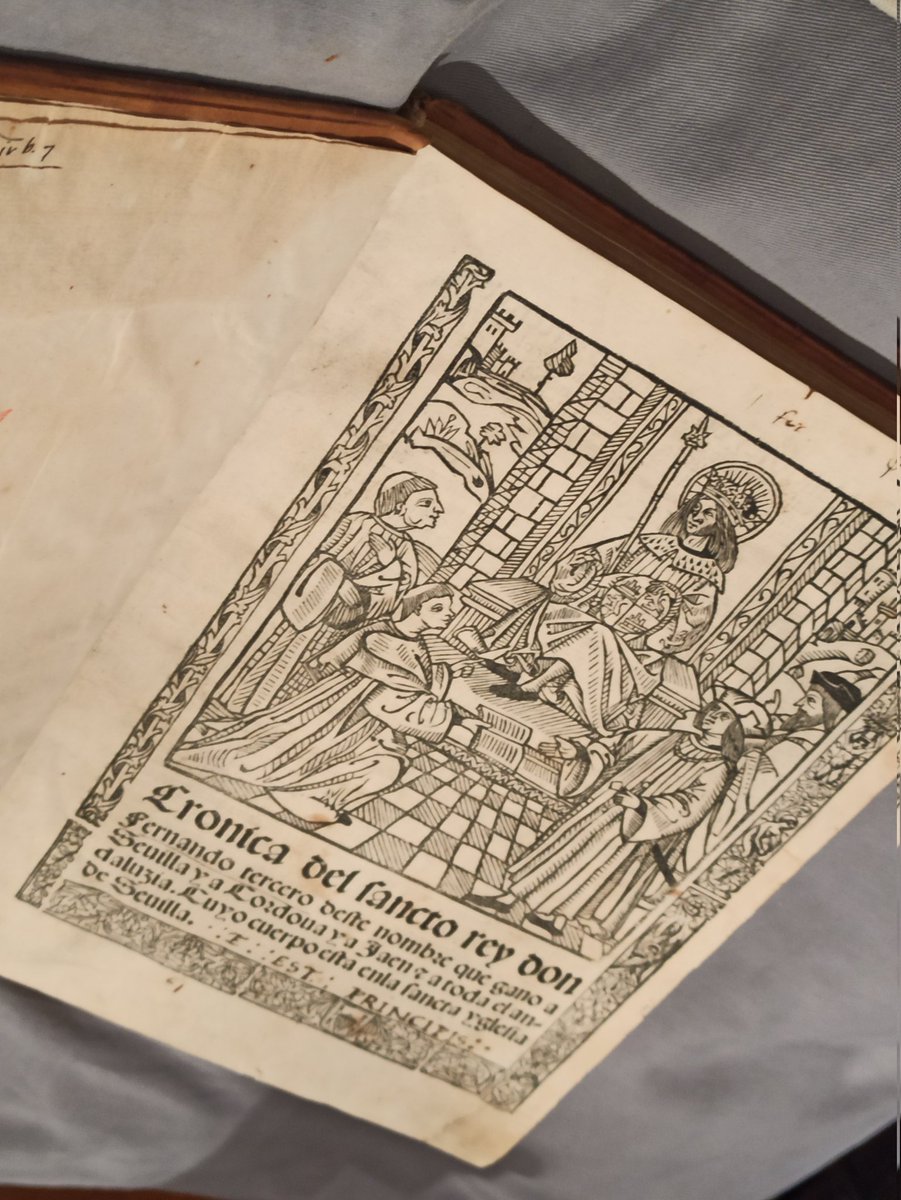 monetsIiIies's tweet photo. Ayer realicé una visita a la biblioteca del monasterio de El Escorial y nos enseñaron este ejemplar, los garabatos de los márgenes los hizo Felipe II cuando tenía 12 años y estudiaba junto a humanistas https://t.co/t9Jk2R3rg5