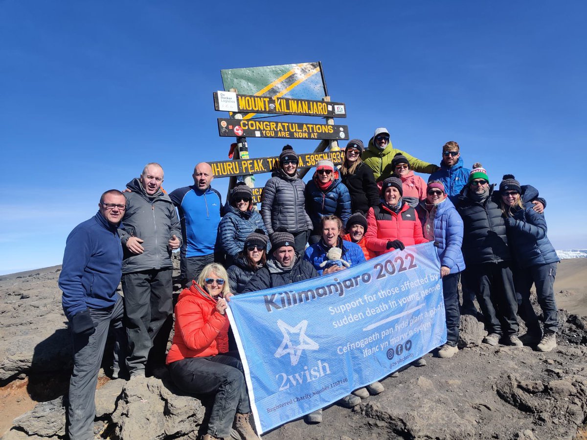 SarahBallinger1's tweet photo. We did it! 🏔#kilimanjaro Thanks to everyone for your kind donations and support. @CamAllianceGrp @GlamBrewingCo Hardest but the most magical experience 😄@2wishcharity https://t.co/wkIfGZ2hxA