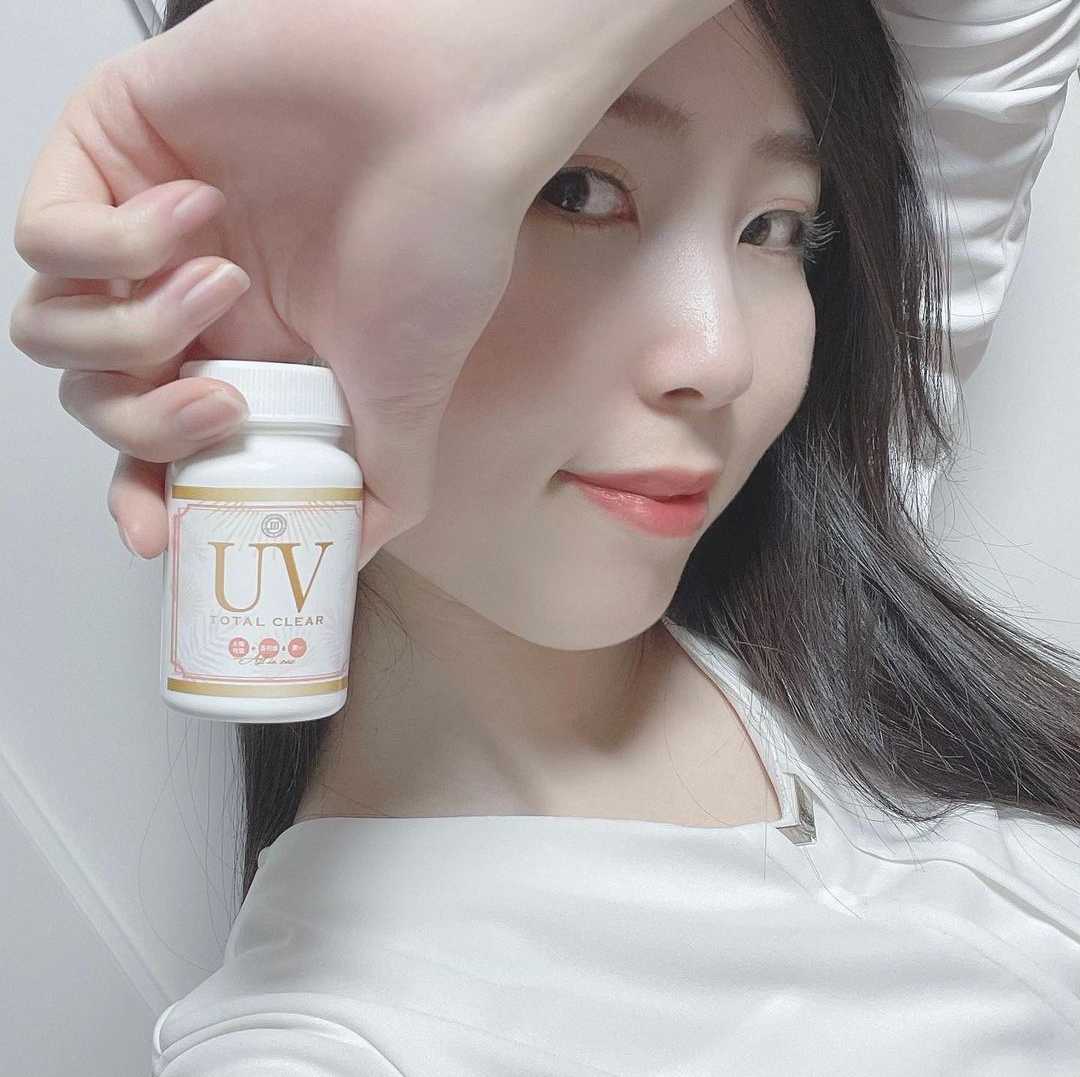 kaye__b's tweet photo. ≪体内からのケアも大事🐰✨≫
・
日焼け止めなどで皮膚から吸収する紫外線をカットするのも大事です。
でも入ってきたものを体内でどう処理するのか、インナーケアも大事ですよ〜🐰
・ https://t.co/WBlGRAebbt