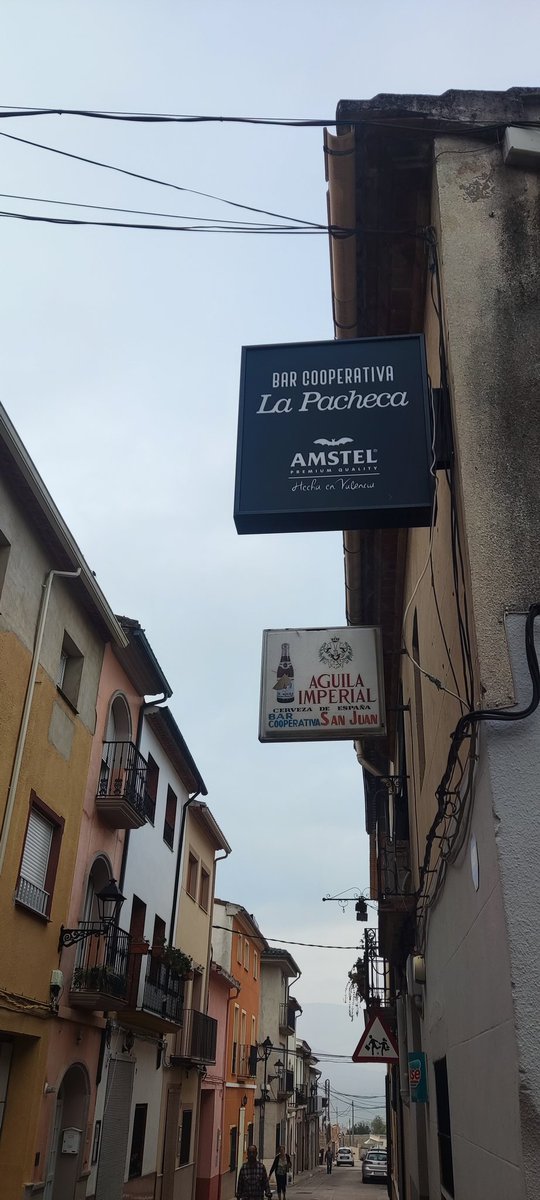 Sanguango1977's tweet photo. Cartells dels pobles de moatros
#Benicolet
#laVallDAlbaida https://t.co/rd4MDsshWt