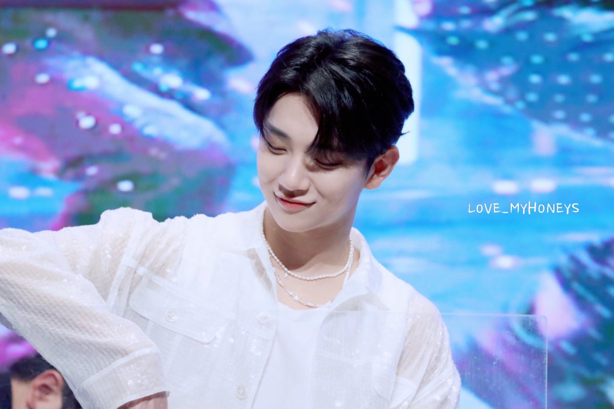 shuadiaries's tweet photo. 언녕 슈지 ✌🏻♡ #조슈아 https://t.co/A3qdQCFqLD