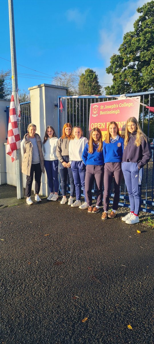 All in St. Joseph's College wish our students, present and past, our staff and all involved in @borrisca the very best of luck in their County Final today.
#borrisabu