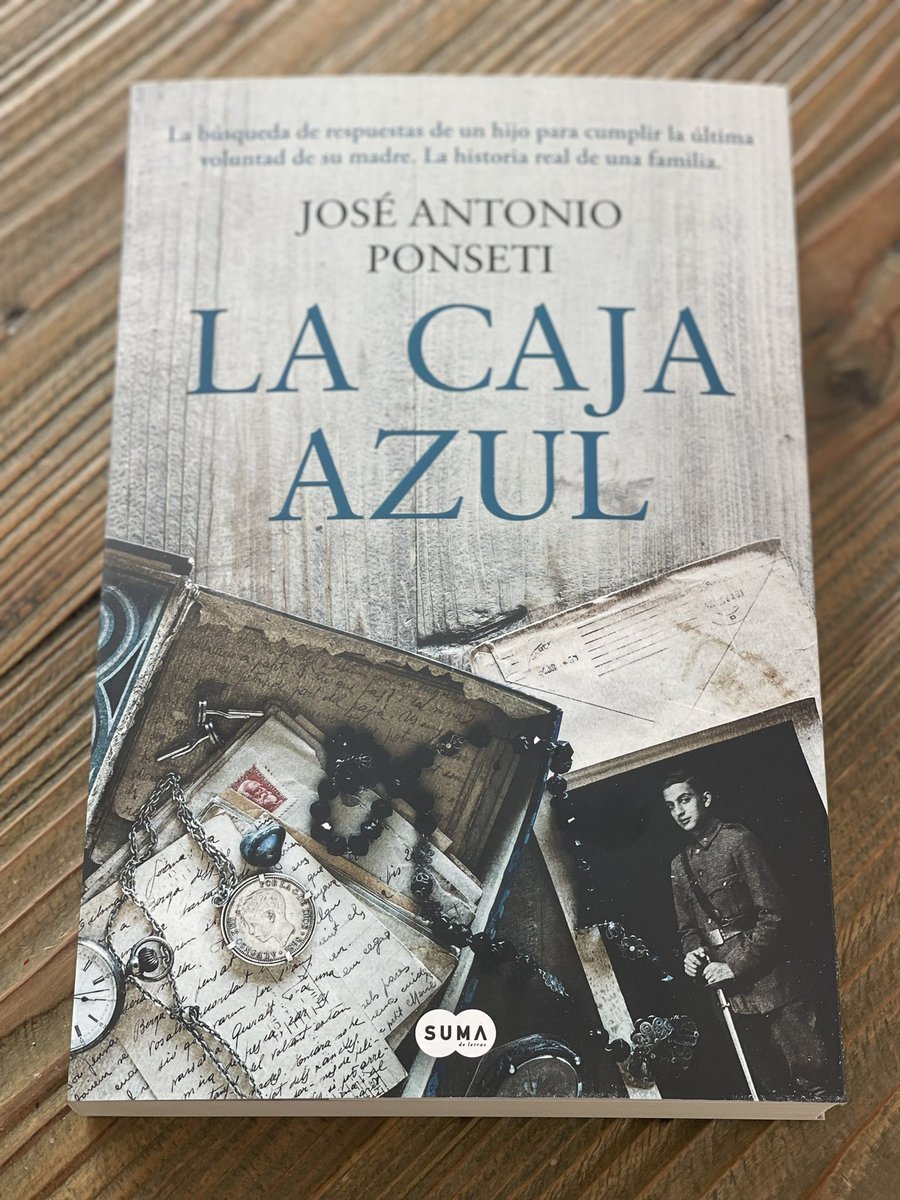 MamenMendi's tweet photo. Ya está aquí!! Cuando la historia de tu familia está oculta en una caja. #LaCajaAzul https://t.co/HvJBQJL5xU