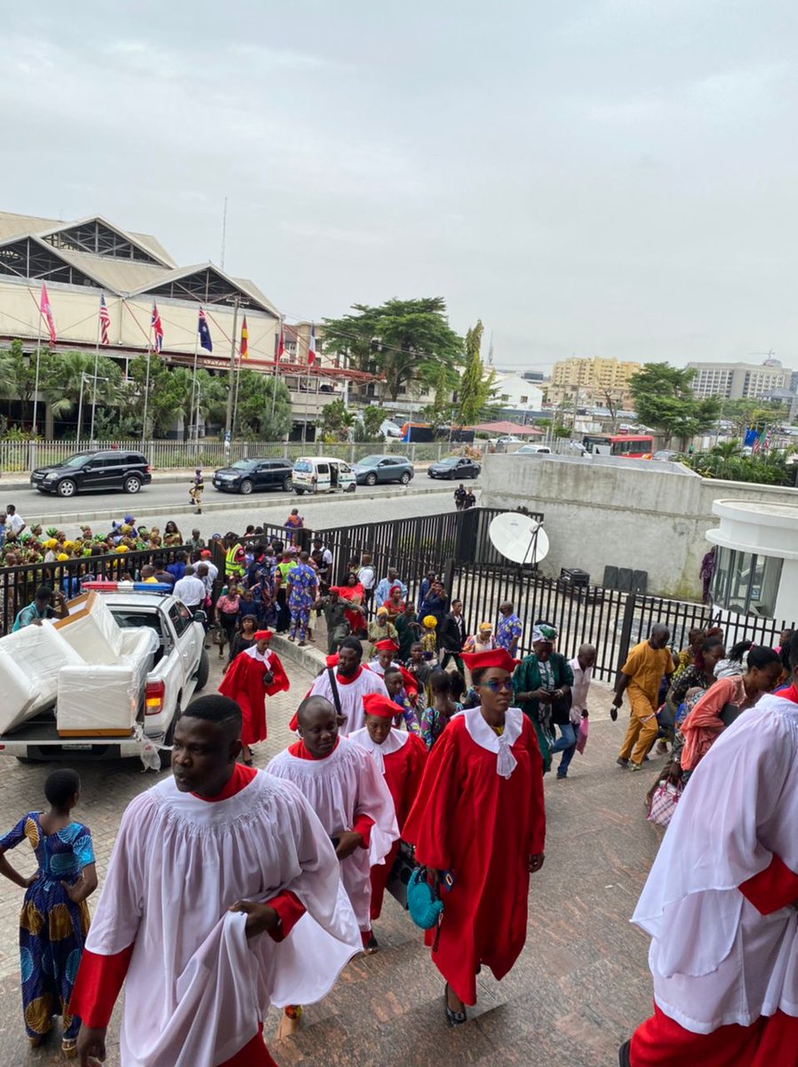 RCCGCityofDavid's tweet photo. SEE: The moment #CODClassicalChoir arrived #TRINITYTOWERS for 2022 #AriseWomensConference themed #ByAppointment 

We look forward to some classical and melodious hymns today ☺ https://t.co/udN6JfMik3
