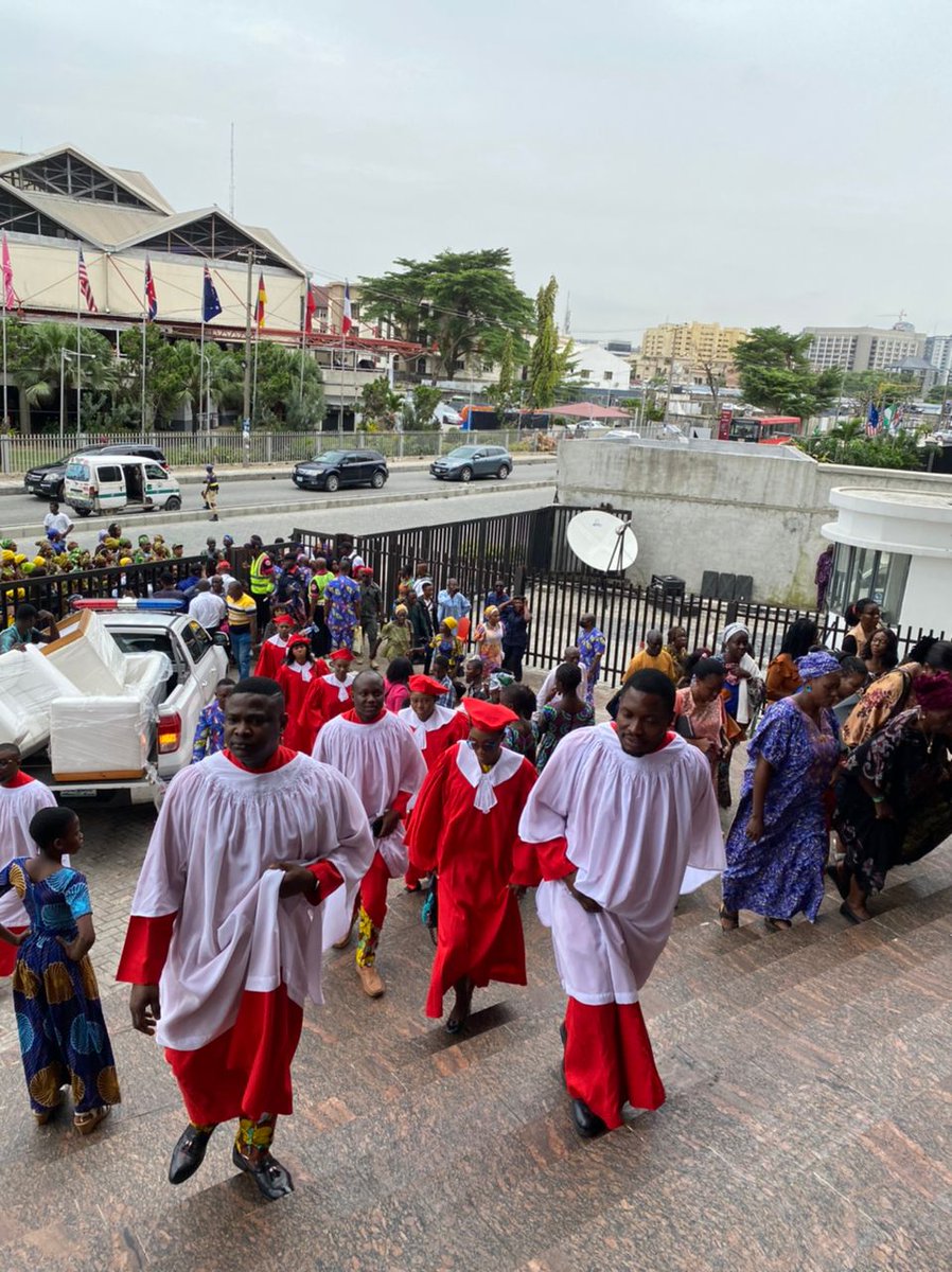 RCCGCityofDavid's tweet photo. SEE: The moment #CODClassicalChoir arrived #TRINITYTOWERS for 2022 #AriseWomensConference themed #ByAppointment 

We look forward to some classical and melodious hymns today ☺ https://t.co/udN6JfMik3