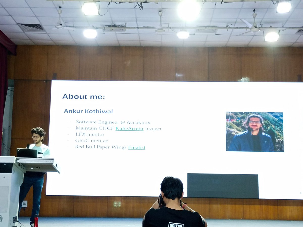 theOnlyMaDDogx's tweet image. @Knownymous1&apos;s talk started! Let&apos;s learn how to be more secure with a Zero Trust security model 🤓
@FOSSUnitedDelhi
#DelhiFoss #securecoding #secureconfiguration