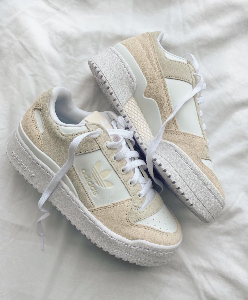 CaminoTV's tweet image. La Adidas Forum Bold "White/Grey" ☁️

94€ au lieu de 120€ 🎟

Lien chck.me/Srra