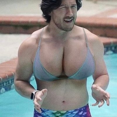 TristanBeMe101's tweet photo. Boobiplier https://t.co/mfKqE7mQBm
