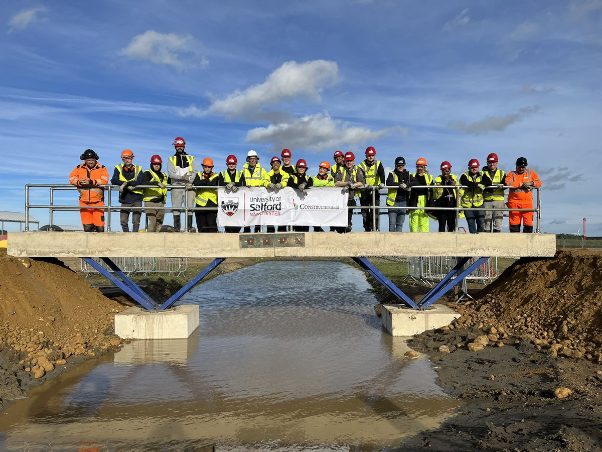 Construct_arium's tweet photo. Absolute pleasure to host a great group of students at #Constructionarium this week. The week saw the team build #KingsgateFootbridge.
Fantastic achievement! Well done to all involved. #TurningTheoryIntoPractice
@BuiltBySalford @SalfordUni
@shabajk https://t.co/VX03erqqSX