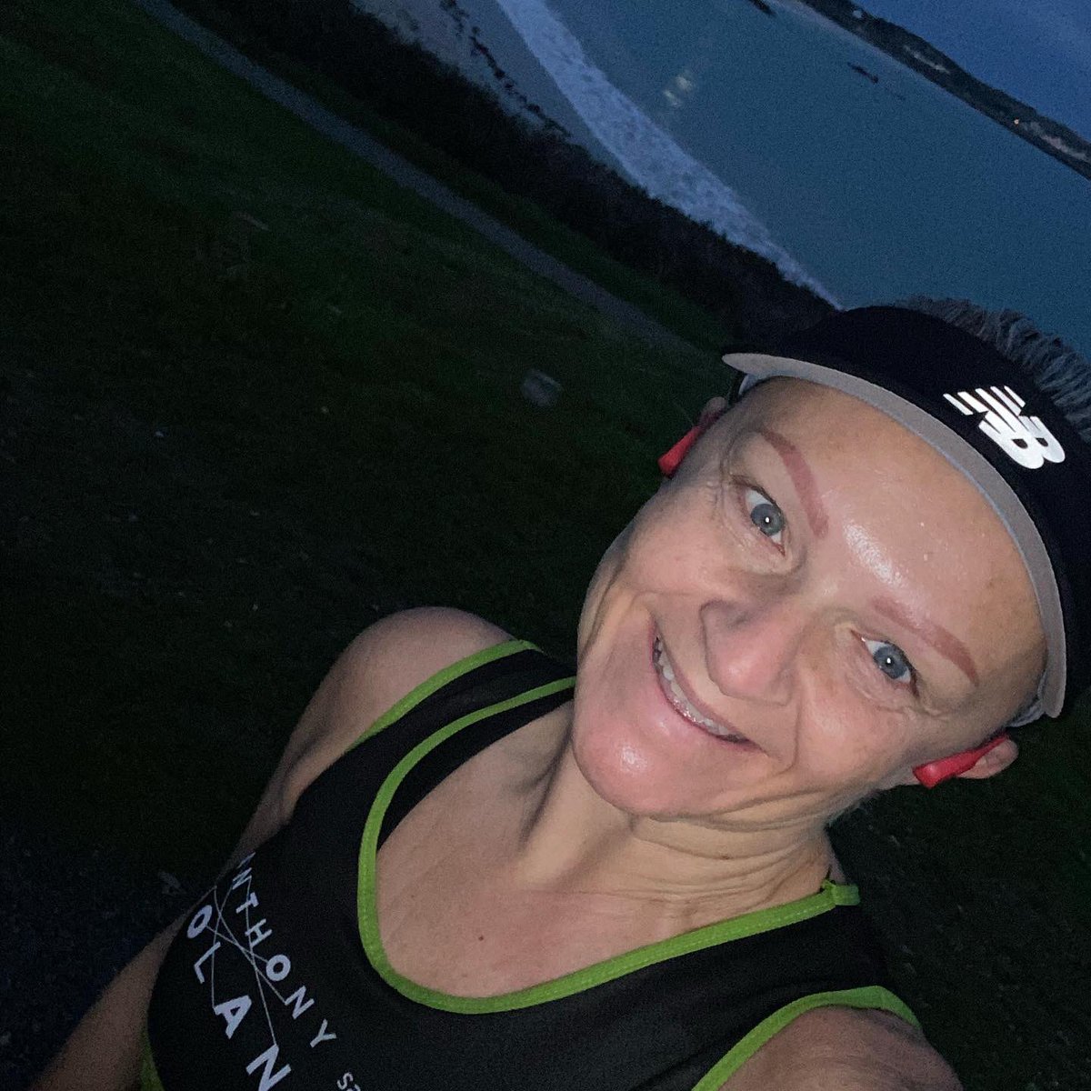 WalfordKate's tweet photo. Reunited with my running buddy at last after a few weeks apart 🎉🥳 lovely catch up over a 10 miler 🙌🏻👊🏻 
#runningaddicts https://t.co/wn3PMOImMe
