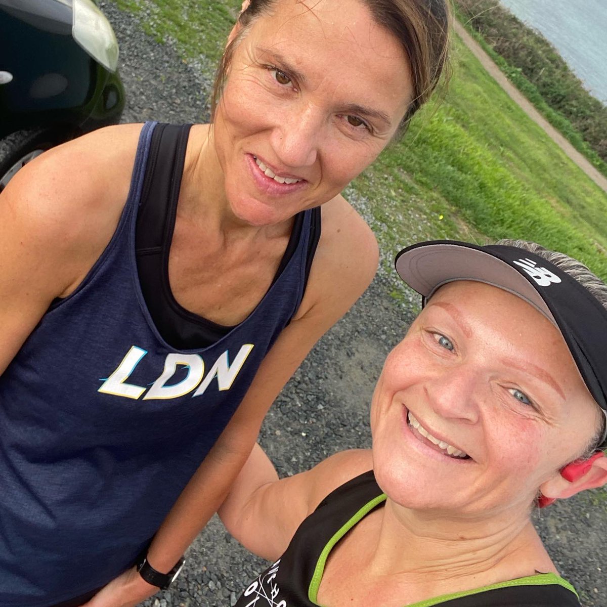 WalfordKate's tweet photo. Reunited with my running buddy at last after a few weeks apart 🎉🥳 lovely catch up over a 10 miler 🙌🏻👊🏻 
#runningaddicts https://t.co/wn3PMOImMe