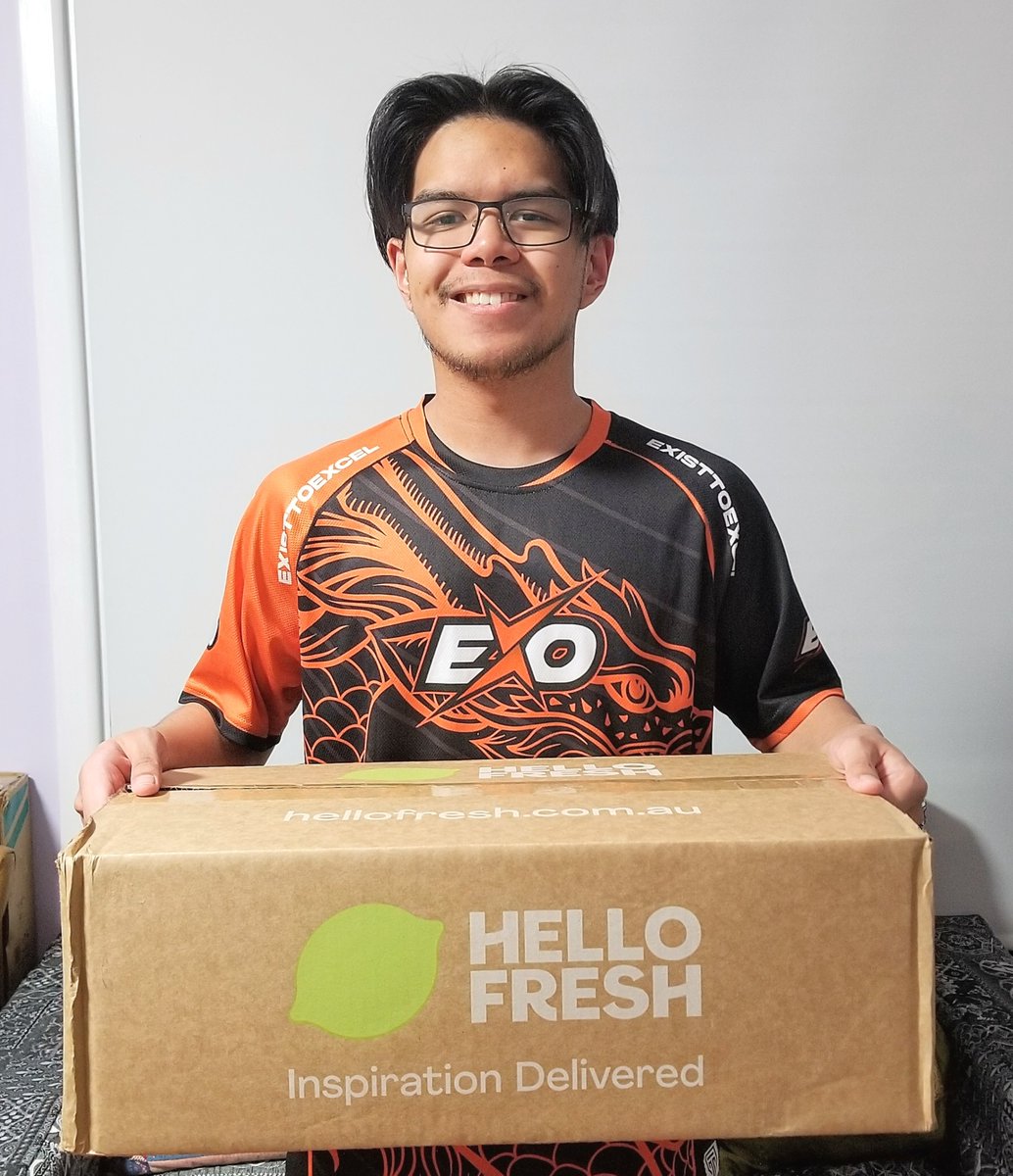 Weduh_'s tweet photo. YO I'm partnering with @HelloFresh this Oct/November!

Do you want quick, easy-to-make meals with fresh ingredients delivered straight to your door?
Use my code 'HELLOWEDUH' or head to https://t.co/zCpkogiCKL and get up to $140 off your first boxes!
#hellofreshAU #hellofresh #ad https://t.co/ChIVpXkELk